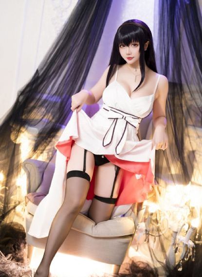美女头像大图欧美_720电影在线观看
