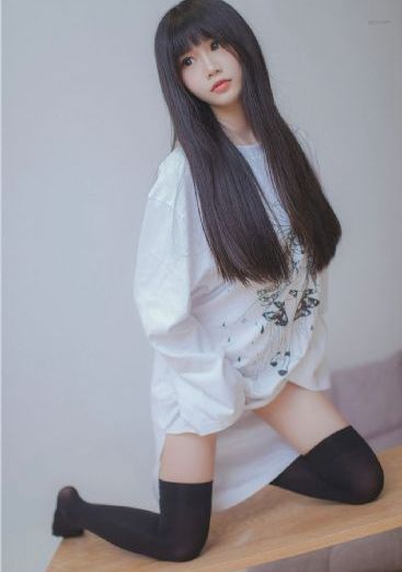 成年动漫网站一区二区_1080P日本电影免费